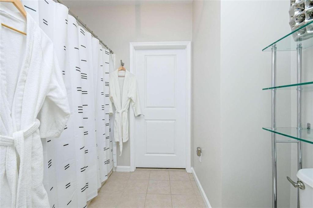 3040 Peachtree Road Unit: 1602