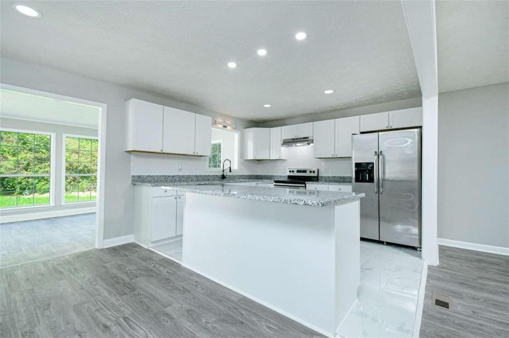 957 Scott Road