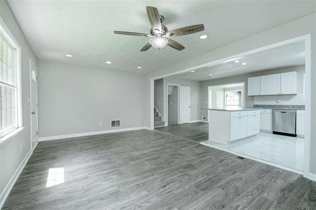957 Scott Road