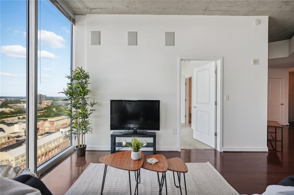 361 17th Street NW Unit: 2122