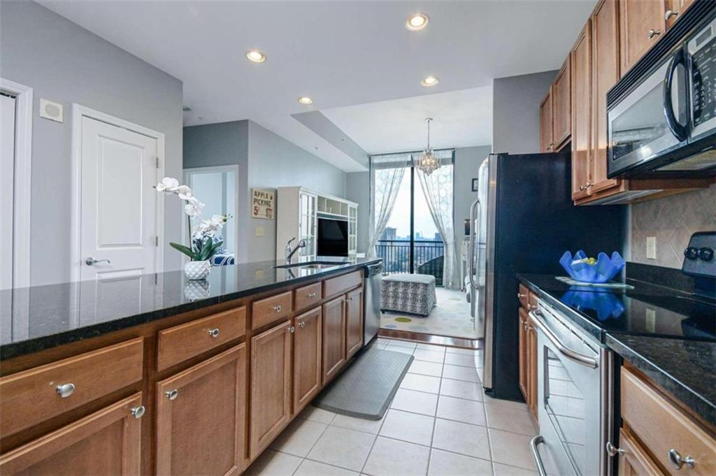 3040 Peachtree Road Unit: 1808