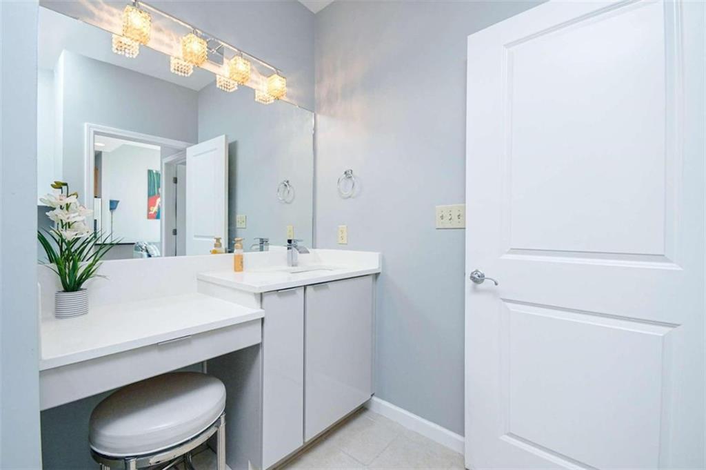 3040 Peachtree Road Unit: 1808