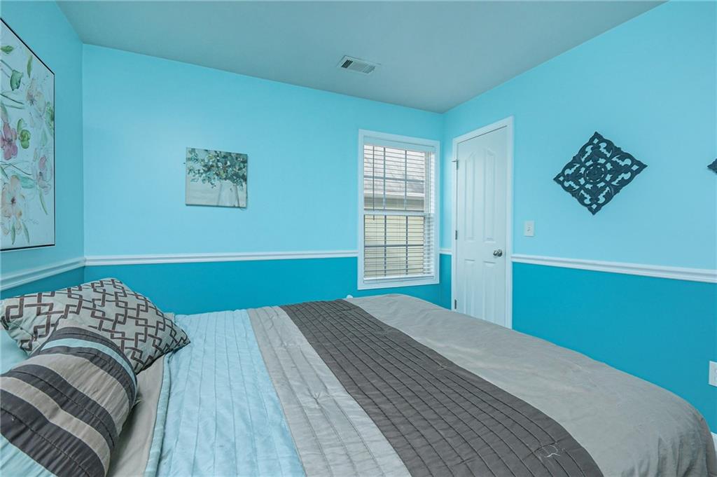 5200 Cedar Shoals Drive