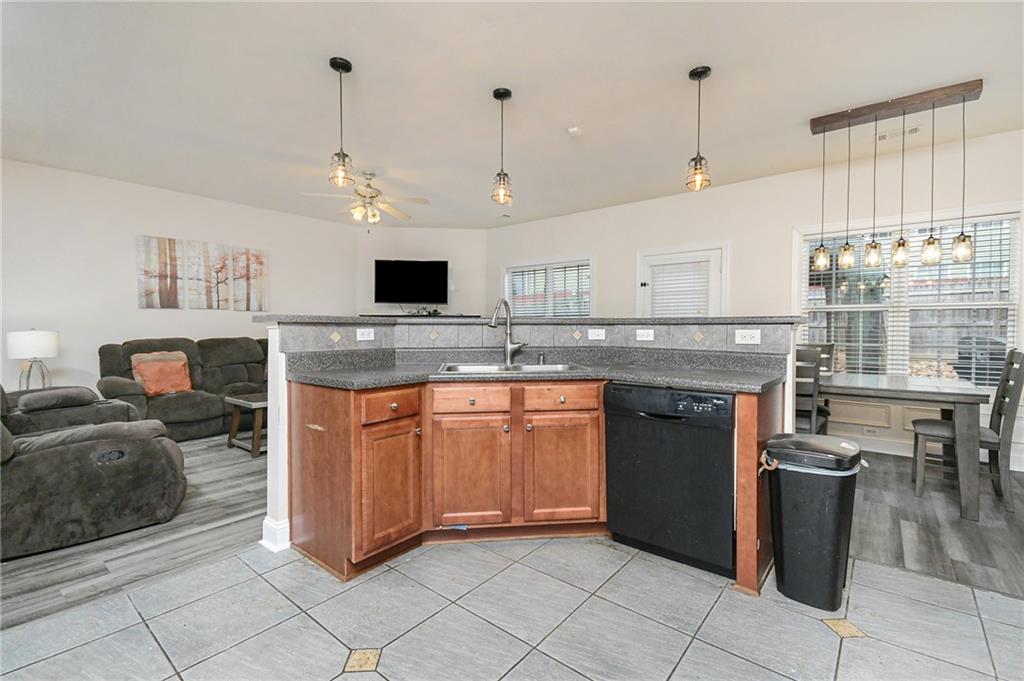 5200 Cedar Shoals Drive