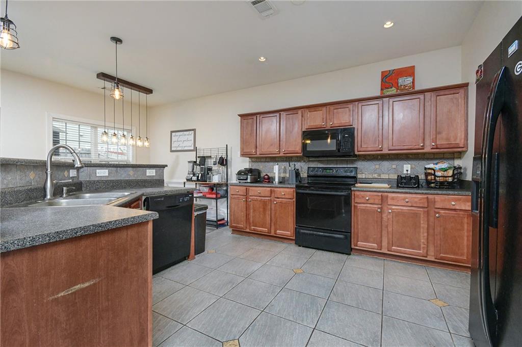 5200 Cedar Shoals Drive