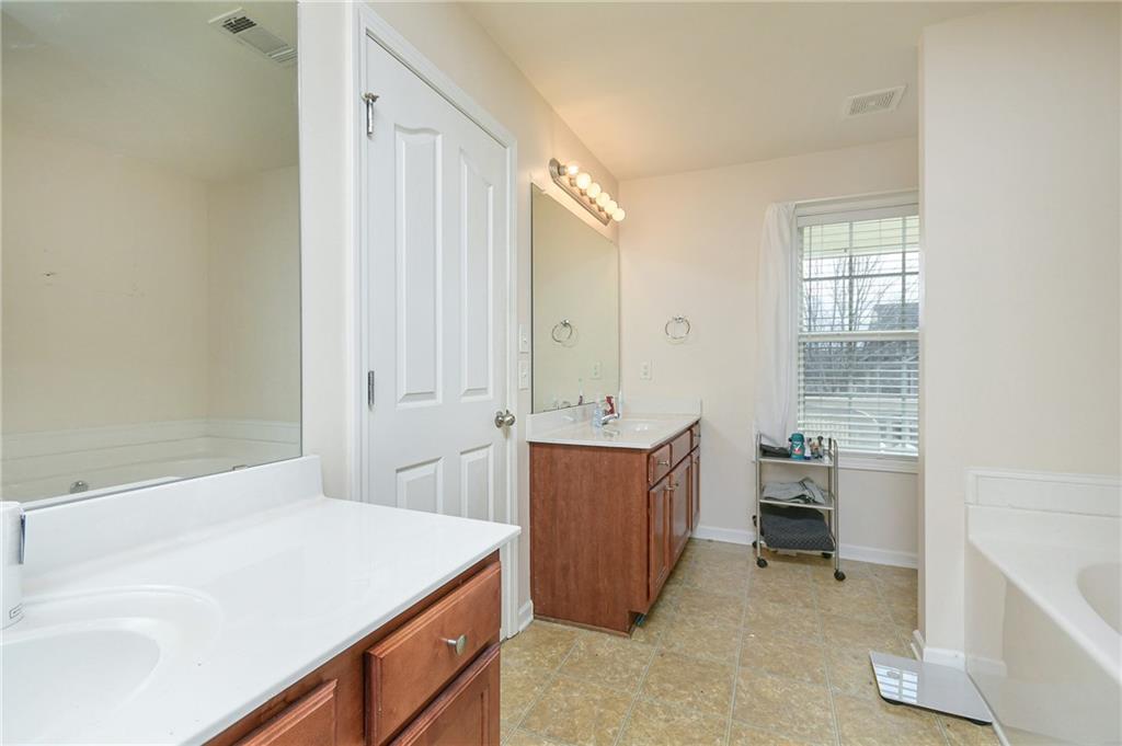 5200 Cedar Shoals Drive