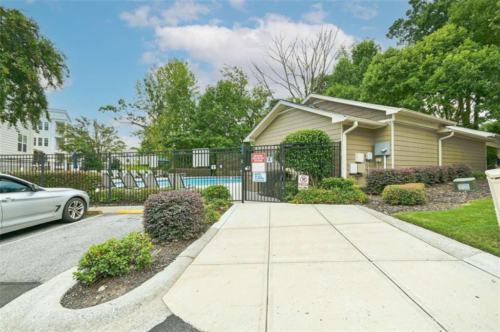 1021 Liberty Parkway