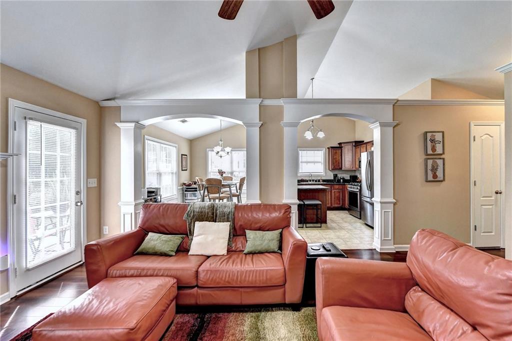 1398 Tumblerock Court