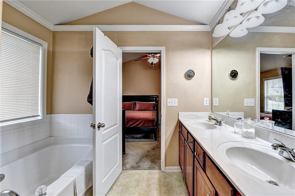 1398 Tumblerock Court