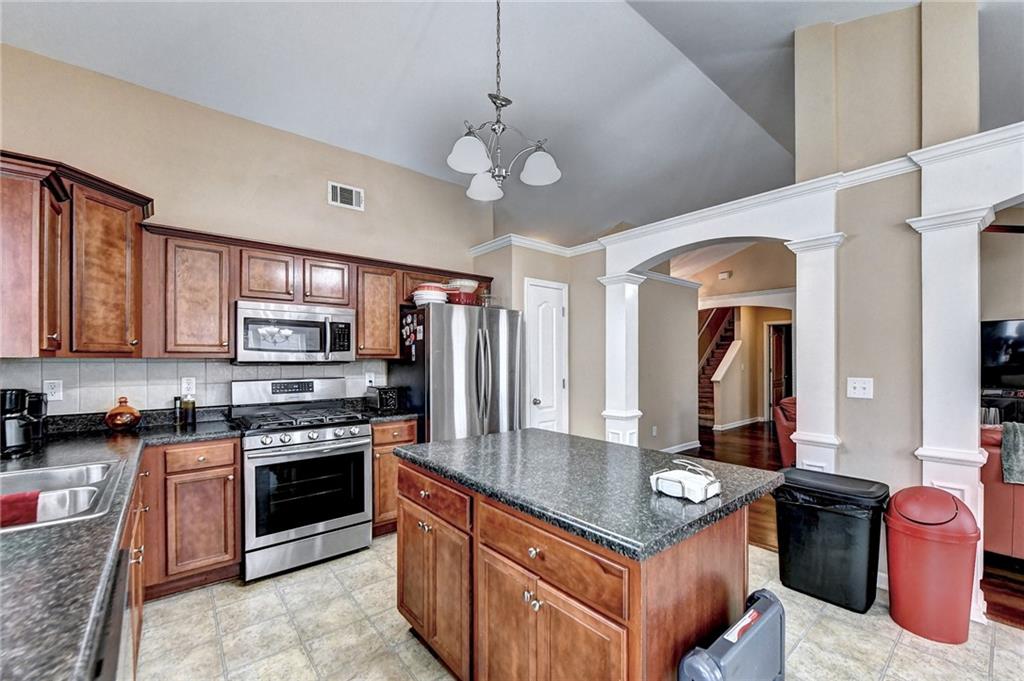 1398 Tumblerock Court