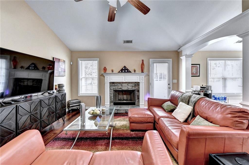 1398 Tumblerock Court