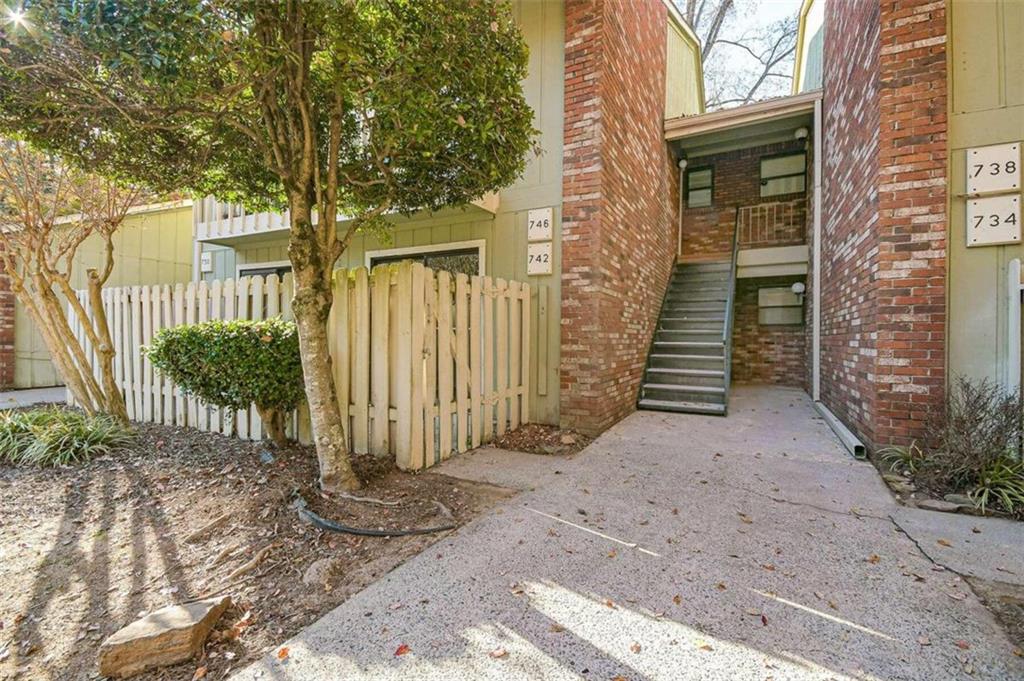 742 Brentwood Place