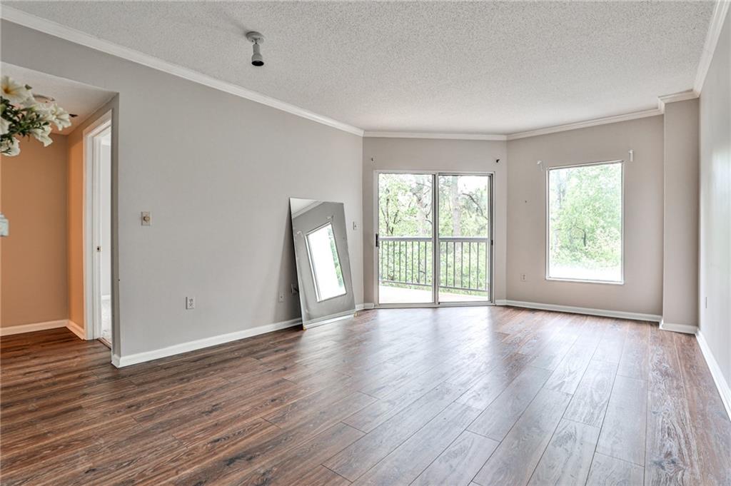 1 Biscayne Drive NW Unit: 304