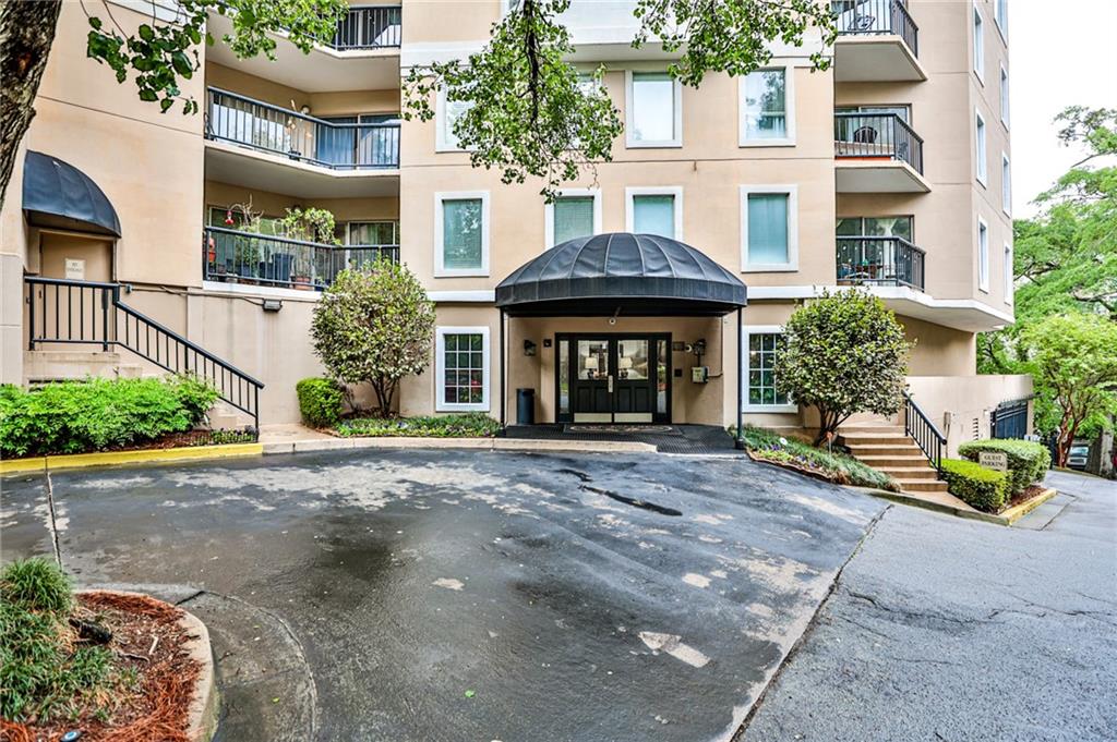 1 Biscayne Drive NW Unit: 304