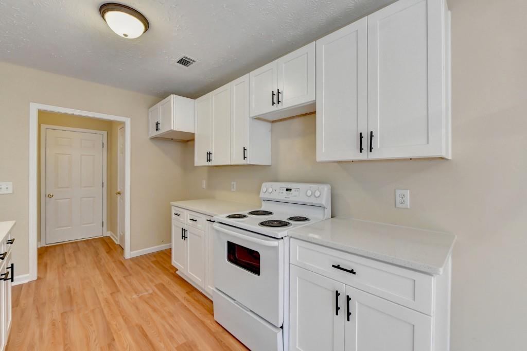 6110 Brookechase Lane