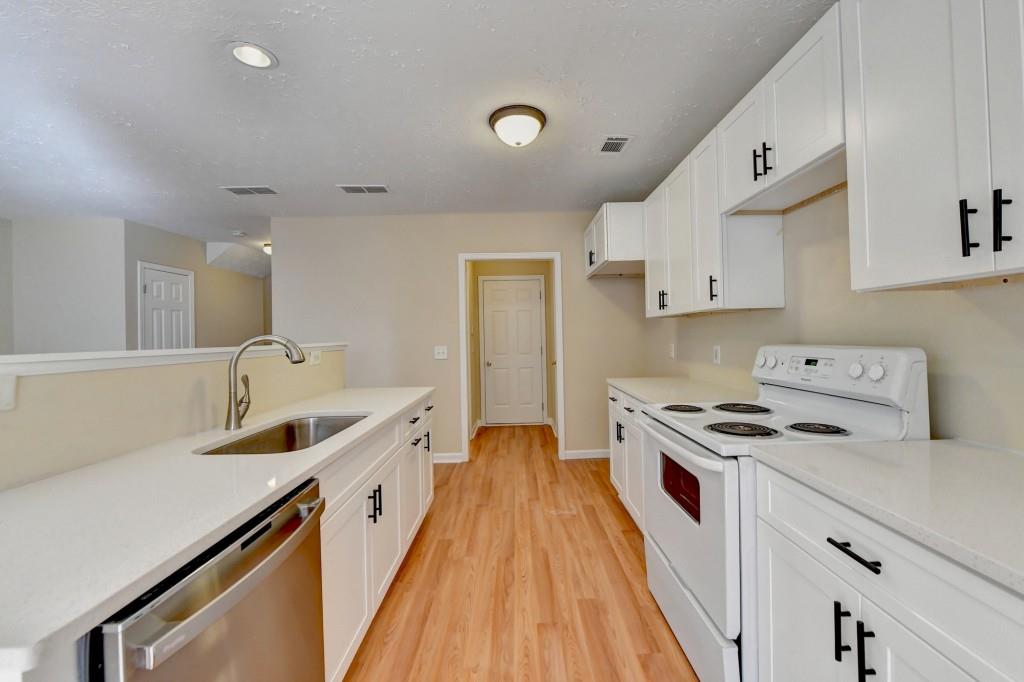 6110 Brookechase Lane