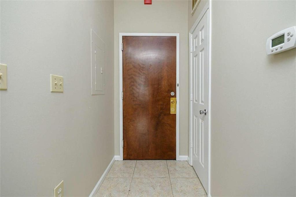 32 Peachtree Street Unit: 1406
