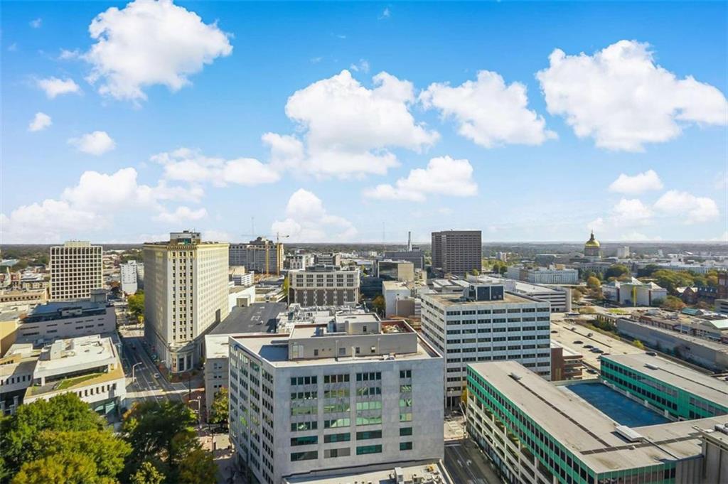 32 Peachtree Street Unit: 1406