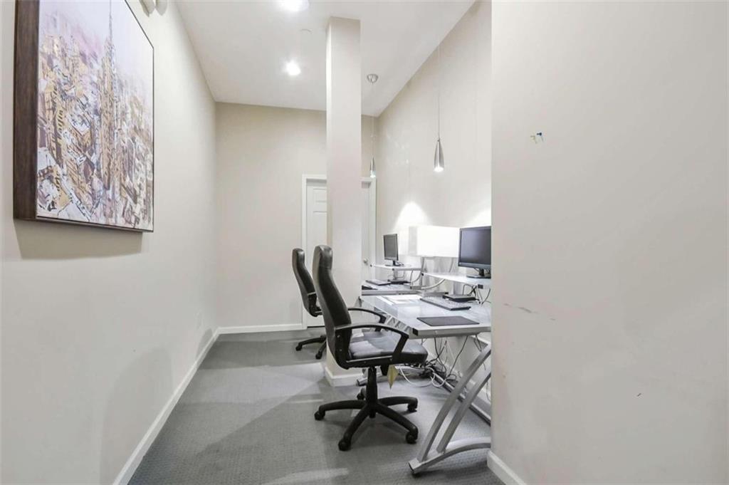 32 Peachtree Street Unit: 1406