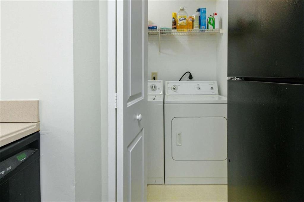 32 Peachtree Street Unit: 1406