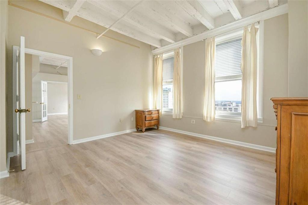 32 Peachtree Street Unit: 1406