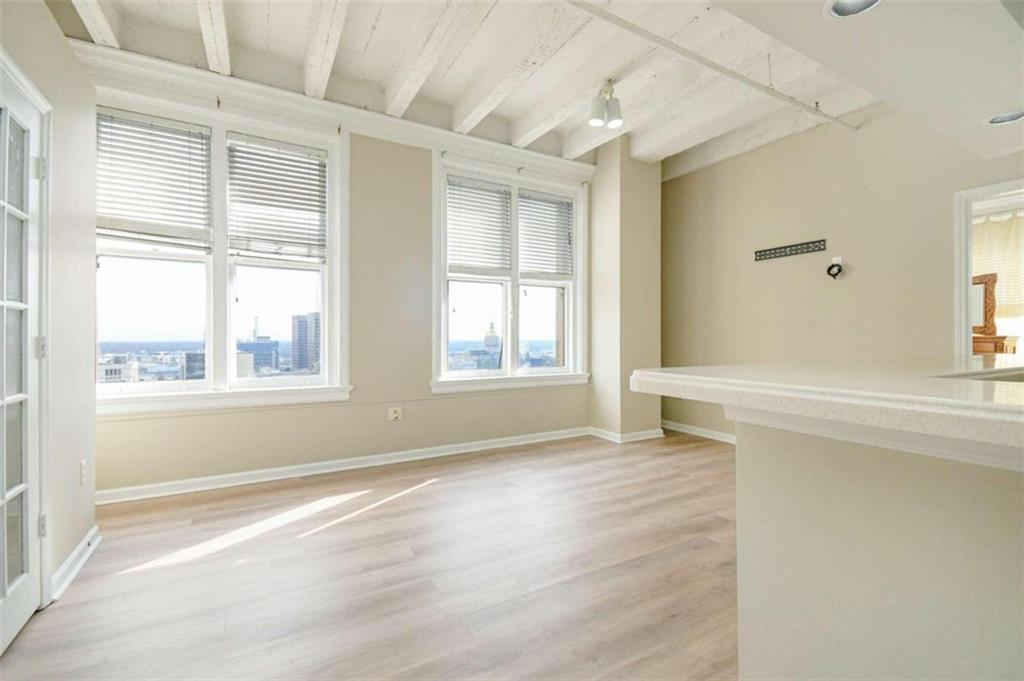 32 Peachtree Street Unit: 1406