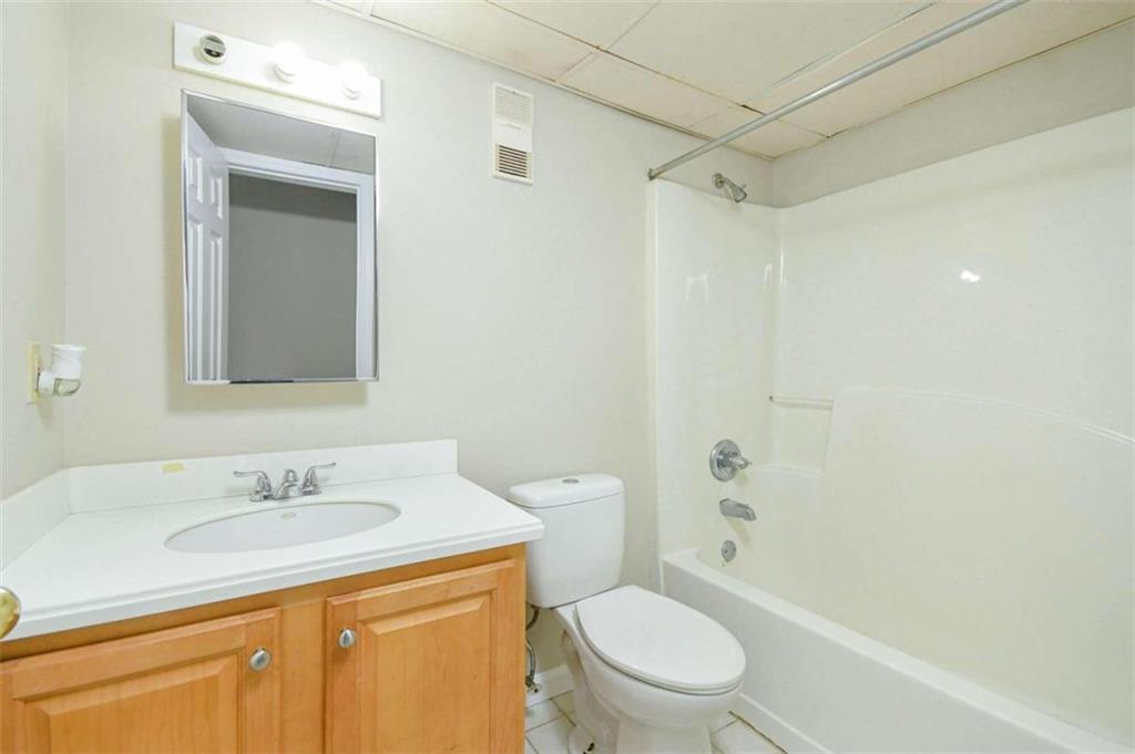 32 Peachtree Street Unit: 1406