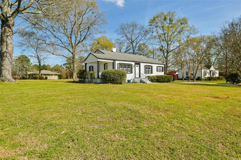 983 Highland Circle