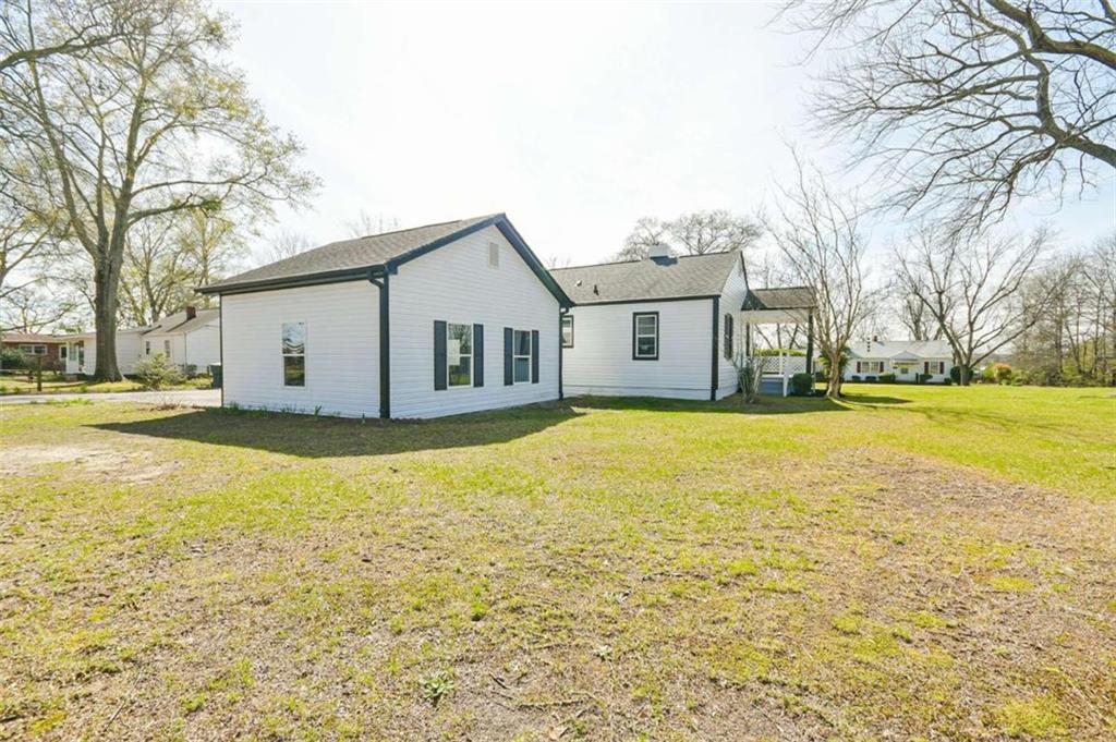 983 Highland Circle