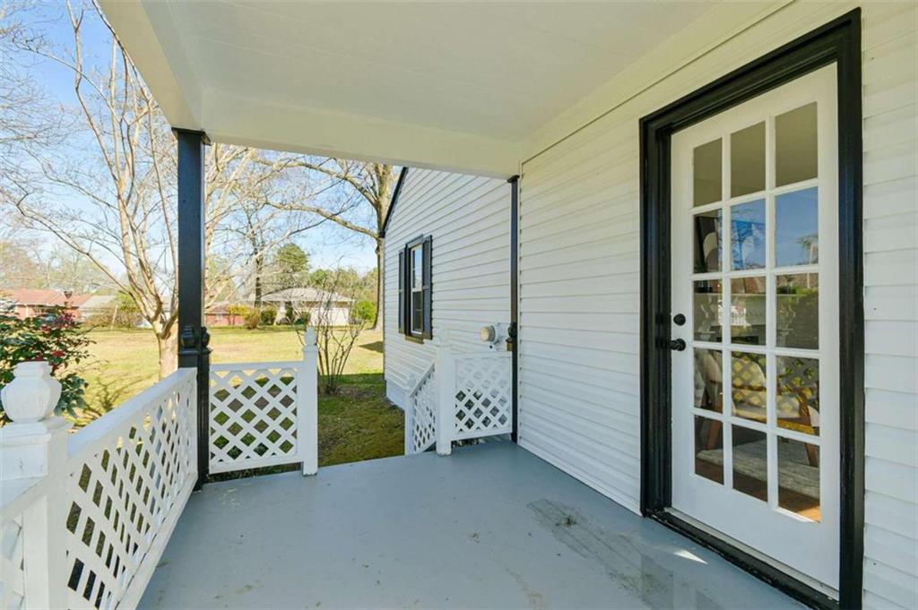 983 Highland Circle