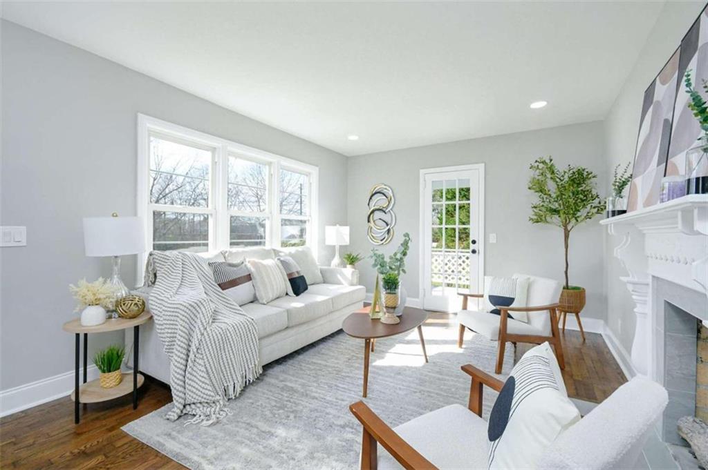 983 Highland Circle