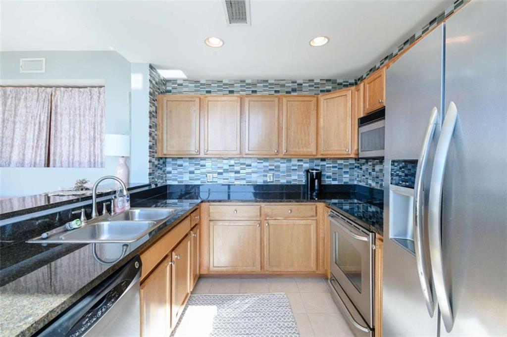 3040 Peachtree Road Unit 1010