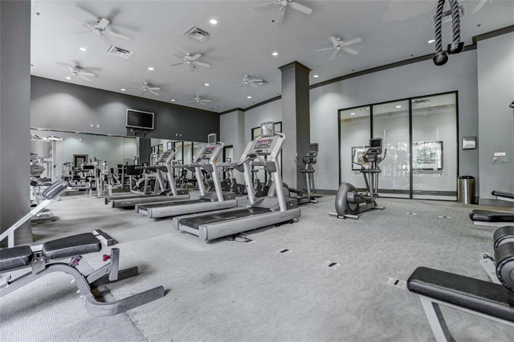 3040 Peachtree Road Unit 1010