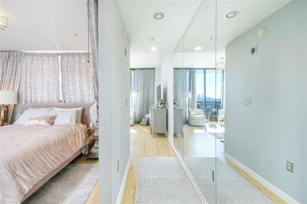 3040 Peachtree Road Unit 1010