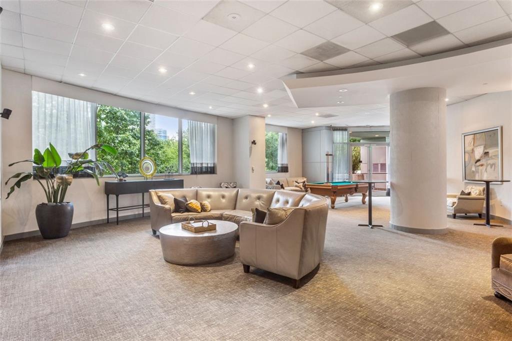 3338 PEACHTREE Road NE Unit 2804