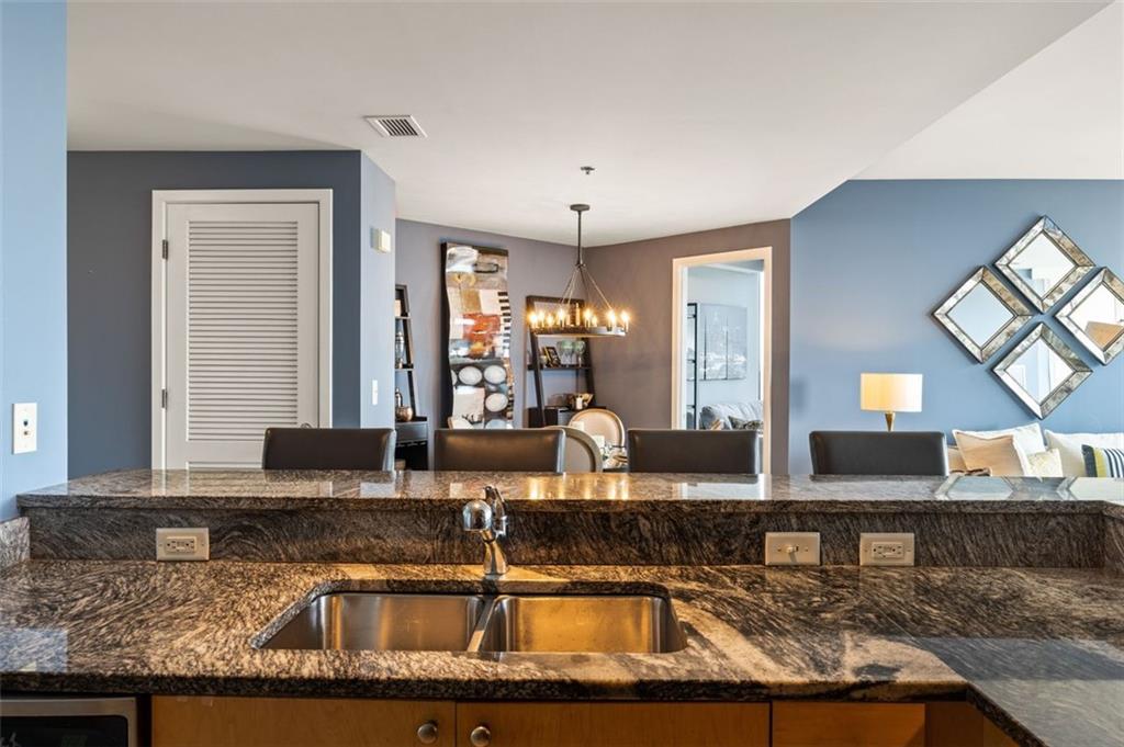 3338 PEACHTREE Road NE Unit 2804