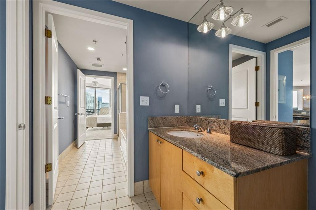 3338 PEACHTREE Road NE Unit 2804