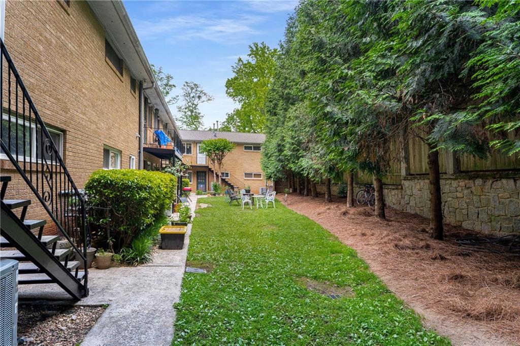 148 Waverly Way Unit 10