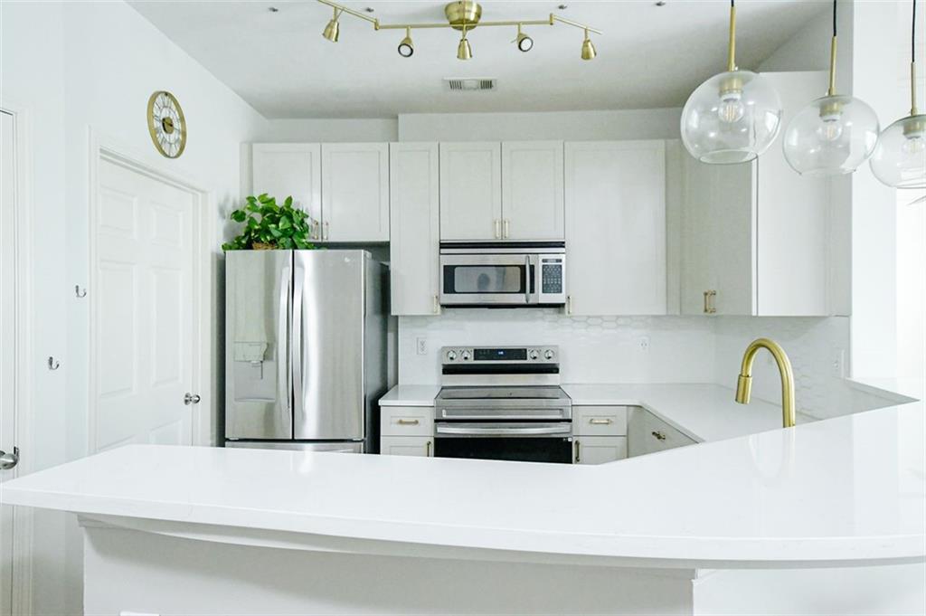 400 17TH Street NW Unit 2313