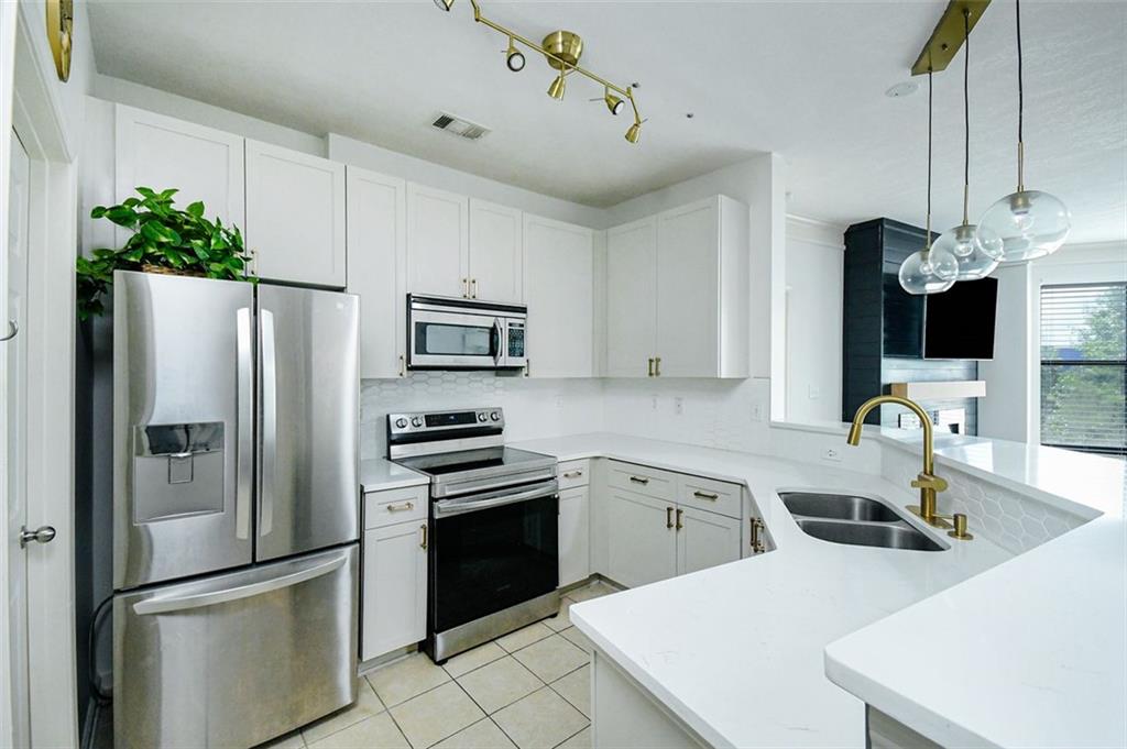 400 17TH Street NW Unit 2313