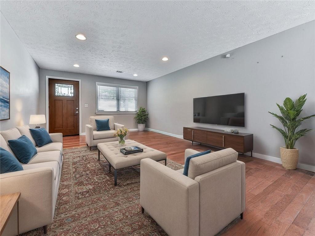 2860 Rio Montana Drive
