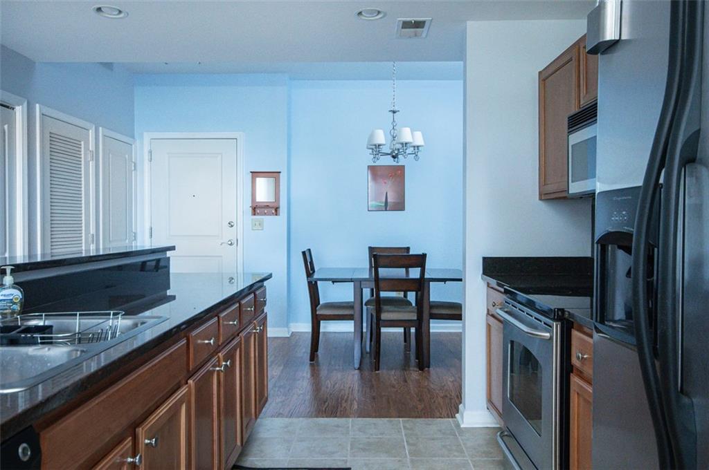 3040 PEACHTREE Road NW Unit 507