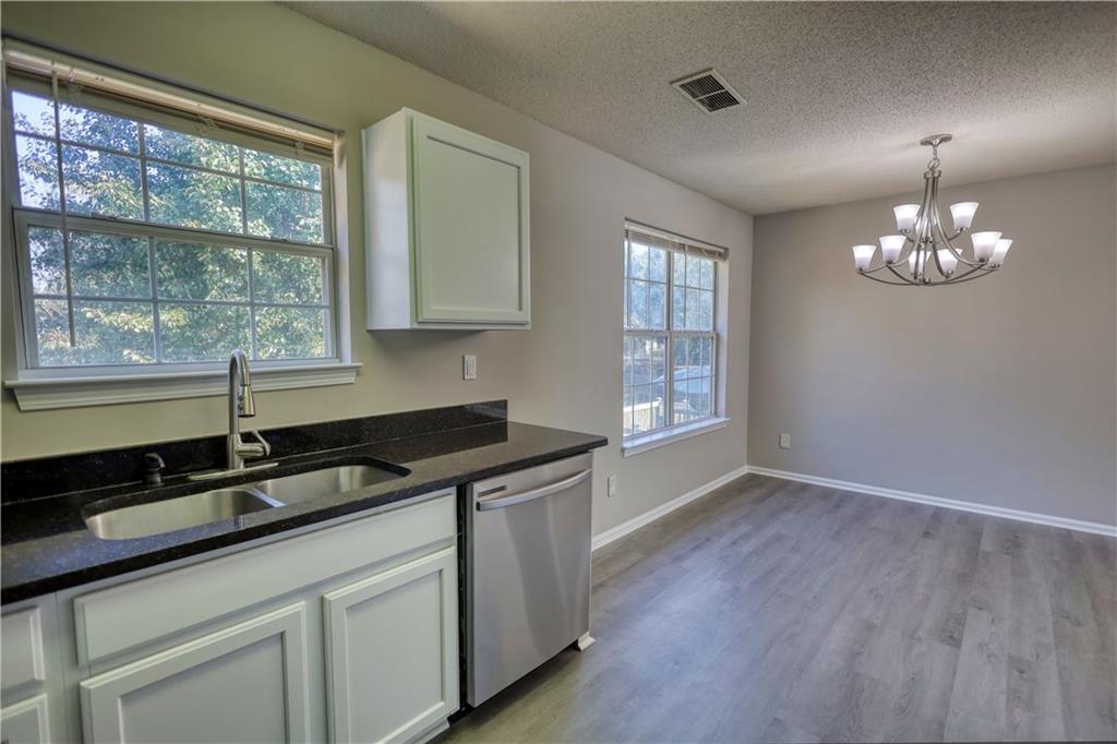 854 Asbury Trail