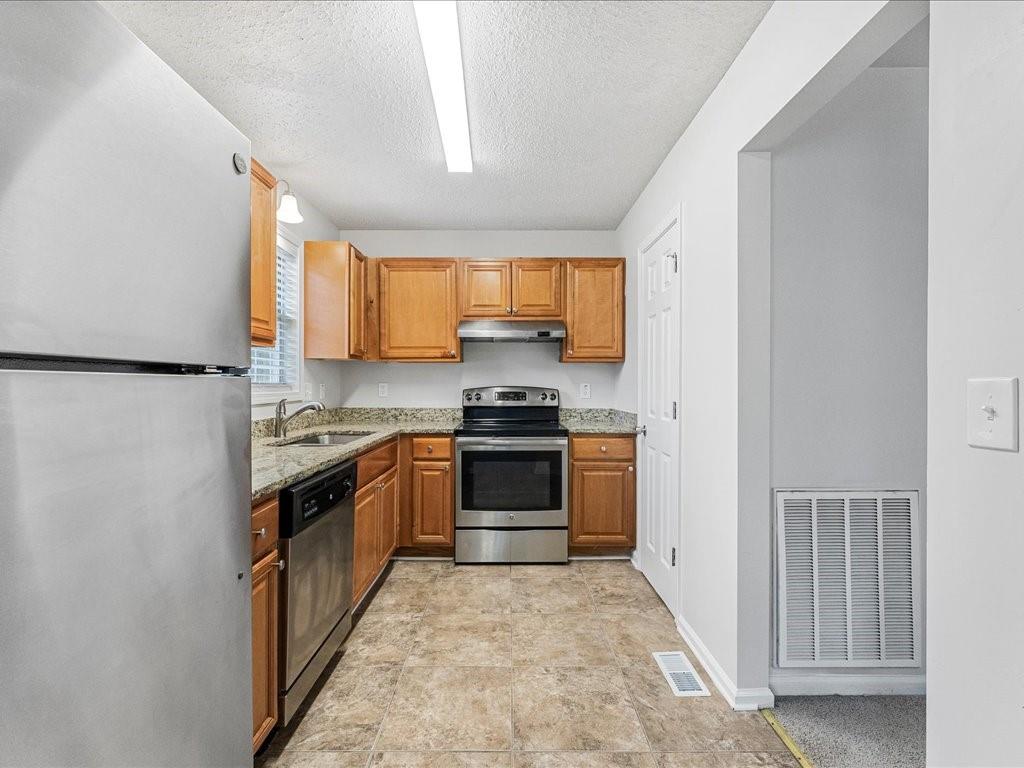 419 Ivy Crest Drive