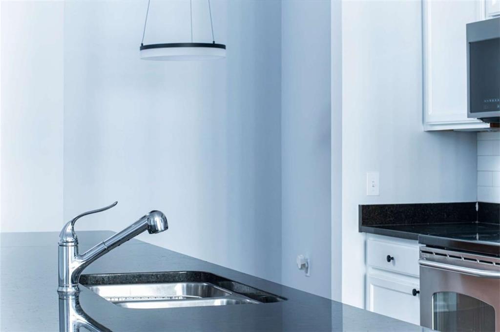 3040 Peachtree Road Unit 1501