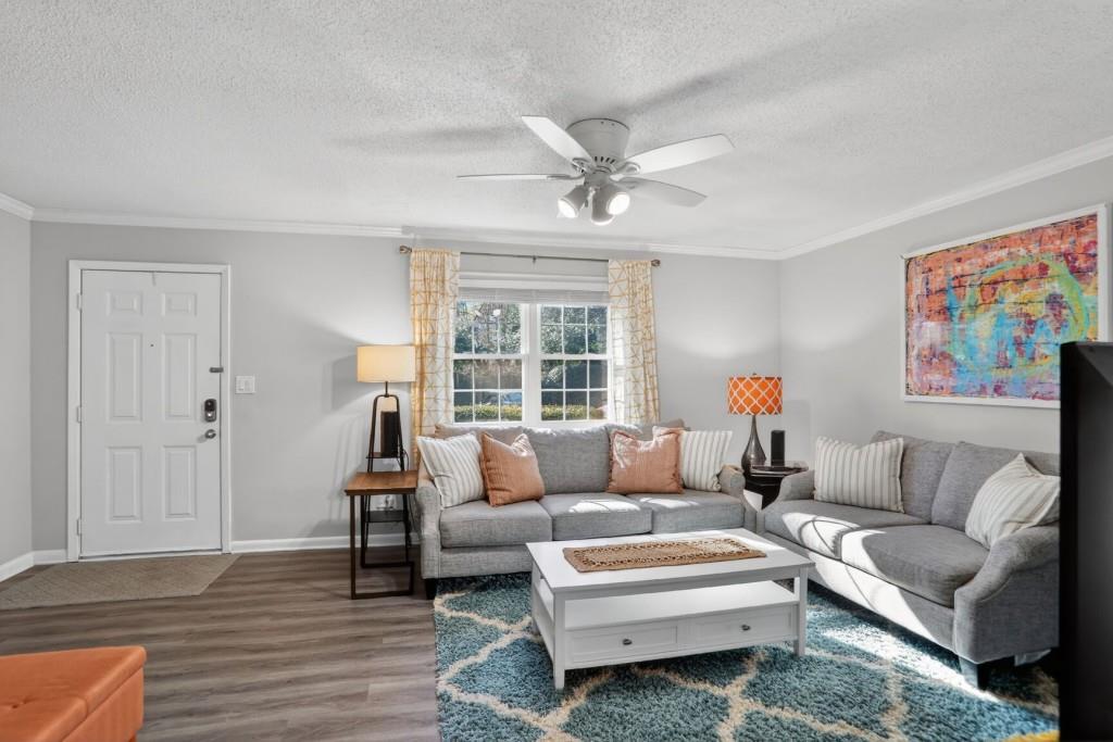 6900 Roswell Road Unit L7