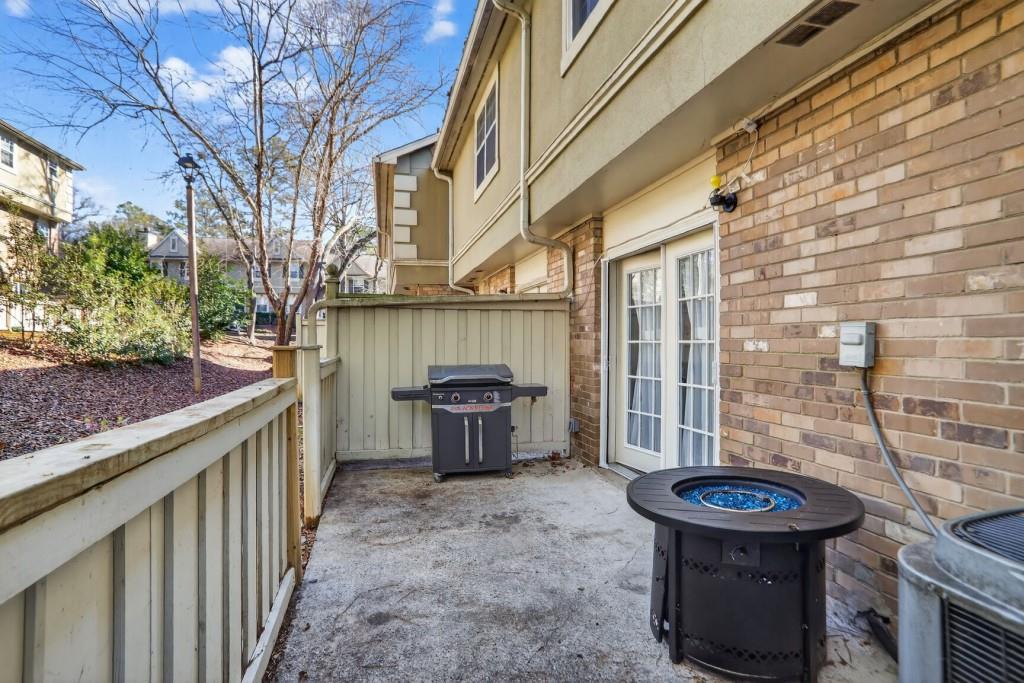 6900 Roswell Road Unit L7