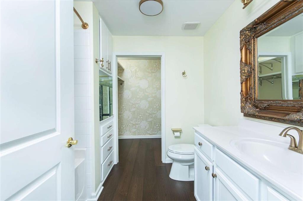 3040 Peachtree Road Unit 1003