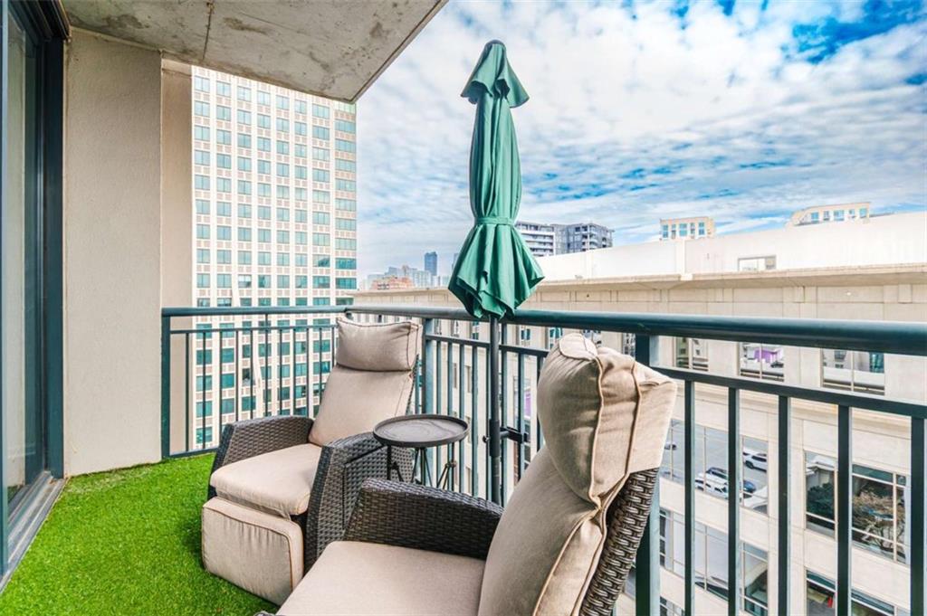 3040 Peachtree Road Unit 1003