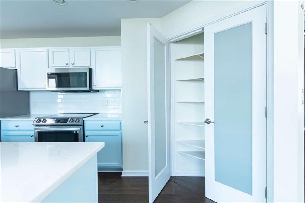 3040 Peachtree Road Unit 1003